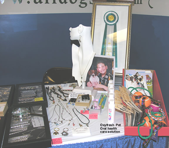 Alldogsgym.com PetExpo Dog Cat Creations necklace and Oxyfresh Pet oral healthcare products